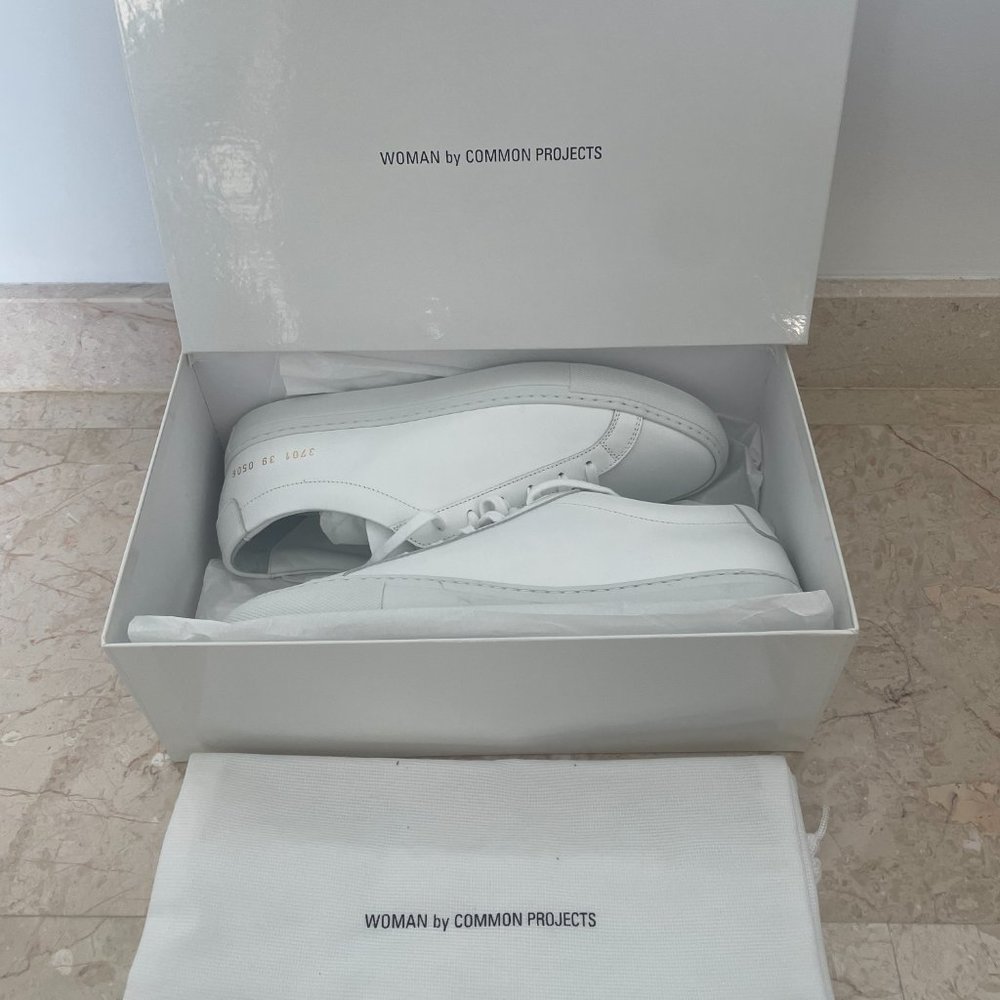 NEVER WORN Common Projects Original Achilles Leather Low-Top Sneakers - IT 39